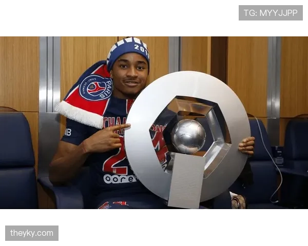 无球跑动与空间利用：恩昆库的核心竞争力