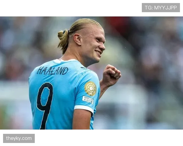 努涅斯与哈兰德：效率型与冲击型中锋的能力断点解析